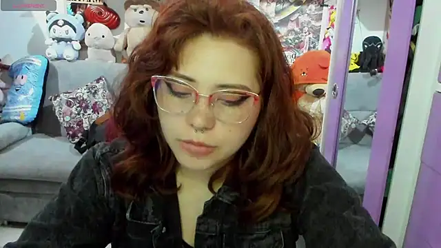 Snapshot of soficammy chatting on February 21, 2025, 11:32 pm soficammy online show from February 21, 2025, 11:32 pm