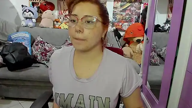 Snapshot of soficammy chatting on February 24, 2025, 6:16 am soficammy online show from February 24, 2025, 6:16 am