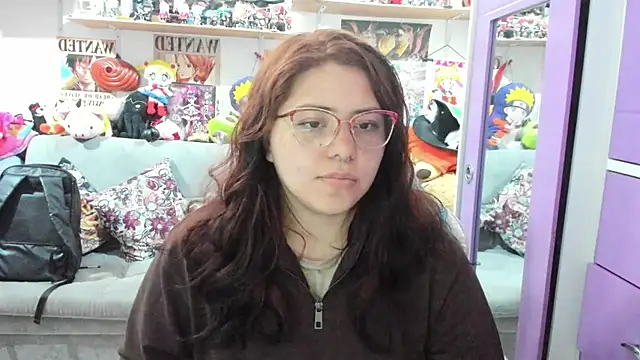 Snapshot of soficammy chatting on October 17, 2025, 9:27 pm soficammy online show from October 17, 2025, 9:27 pm