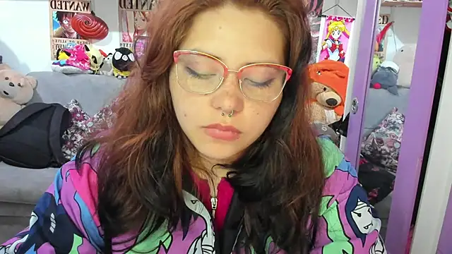 Snapshot of soficammy chatting on September 24, 2025, 10:05 pm soficammy online show from September 24, 2025, 10:05 pm