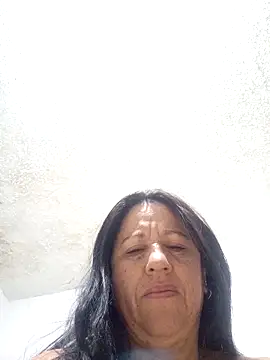 Snapshot of valeriapinter chatting on April 6, 2026, 10:16 am valeriapinter online show from April 6, 2026, 10:16 am