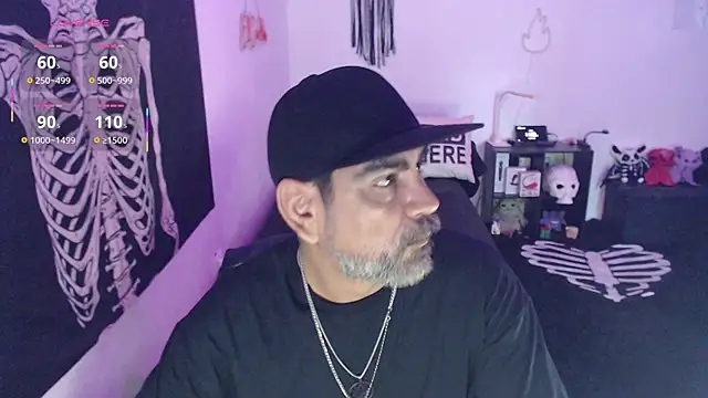 Snapshot of soyelcarlitos_ chatting on June 9, 2026, 5:25 pm soyelcarlitos online show from June 9, 2026, 5:25 pm