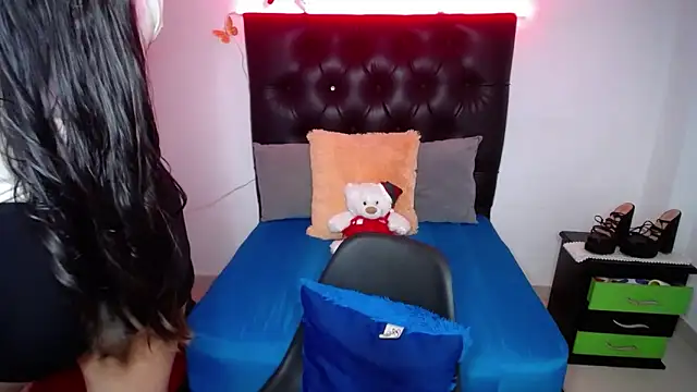 Snapshot of susan_smith18 chatting on February 28, 2025, 3:59 pm susan smith18 online show from February 28, 2025, 3:59 pm