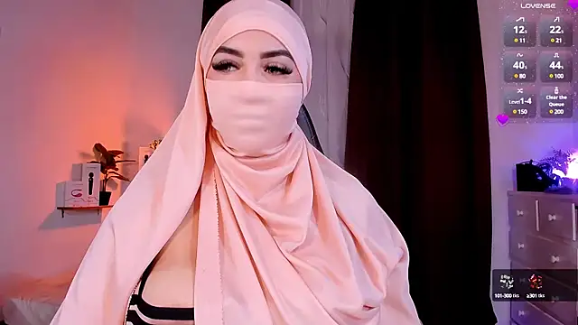 Snapshot of KeishaDanger_ chatting on February 1, 2025, 10:12 pm KeishaDanger online show from February 1, 2025, 10:12 pm