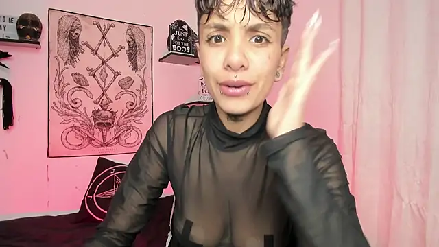 Snapshot of luci_fer_devil chatting on January 25, 2025, 2:26 am luci fer devil online show from January 25, 2025, 2:26 am