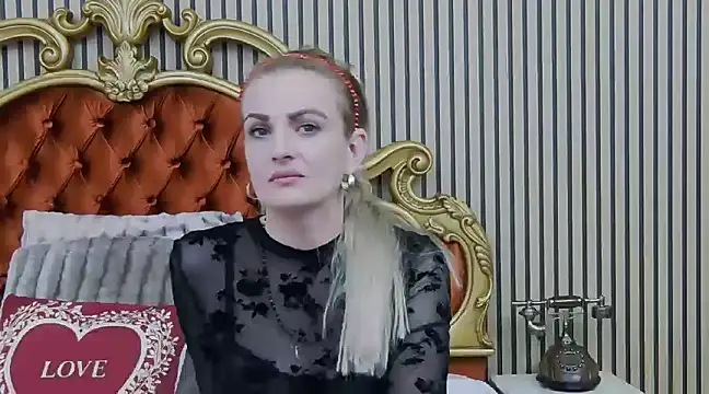 Snapshot of RubyJenner chatting on February 28, 2025, 11:45 pm RubyJenner online show from February 28, 2025, 11:45 pm