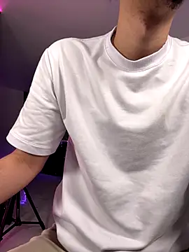 bigryann23 online show from November 18, 2025, 12:26 am